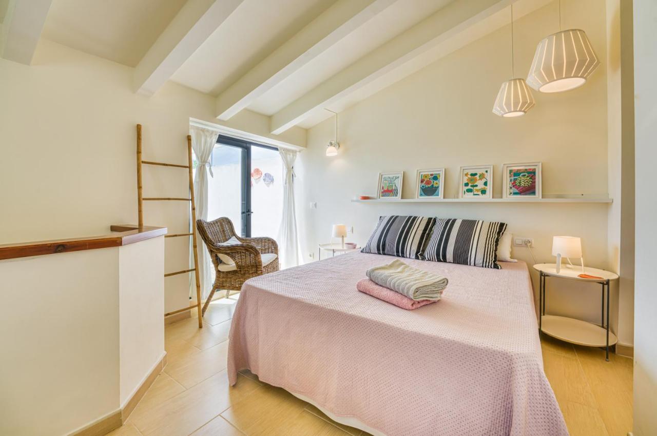 Atico Playa Santandria Con Piscina Y Wifi Villa Ciutadella  Luaran gambar